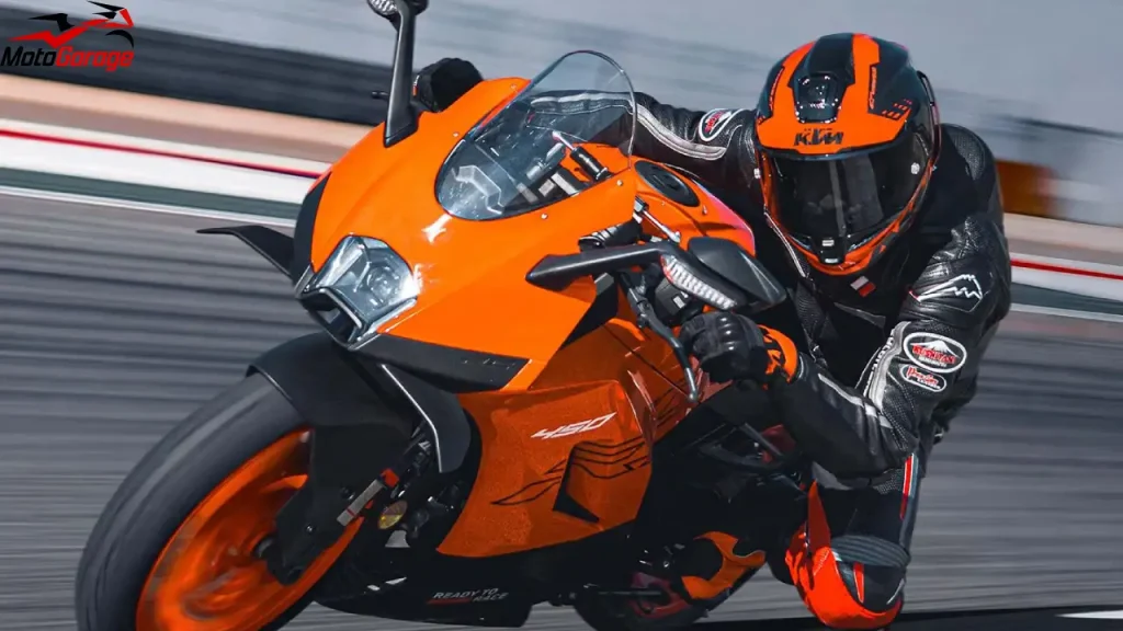 موتورسیکلت اسپرت KTM 450 RC مدل 2026 با پیشرانه دو سیلندر 449 سی‌سی و طراحی جدید