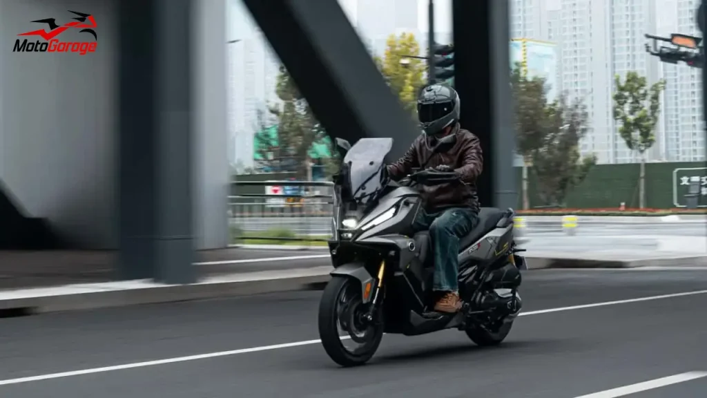 voge-sr450x-adventure-scooter