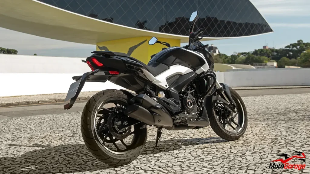 bajaj dominar 250 2027 6